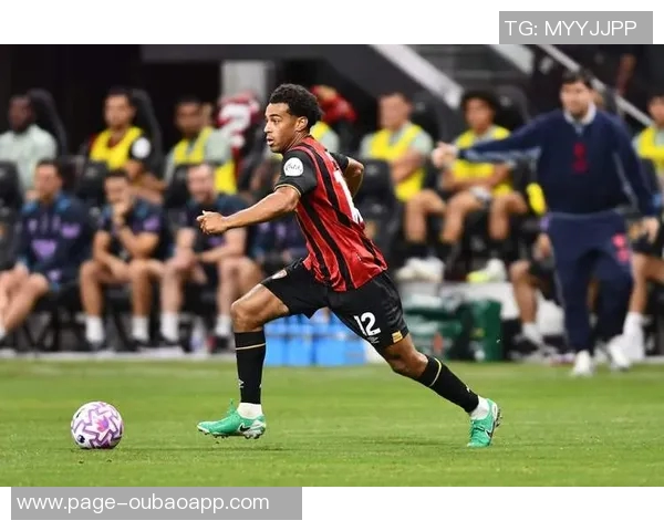 泰勒亚当斯称赞普利西奇为世界级球员需给予更多自由度以发挥潜力